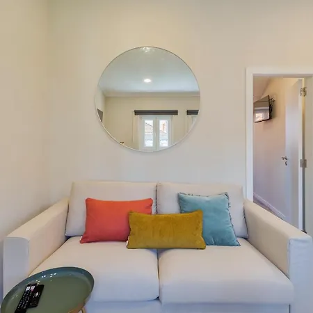 Bonneville Iii * Setubal