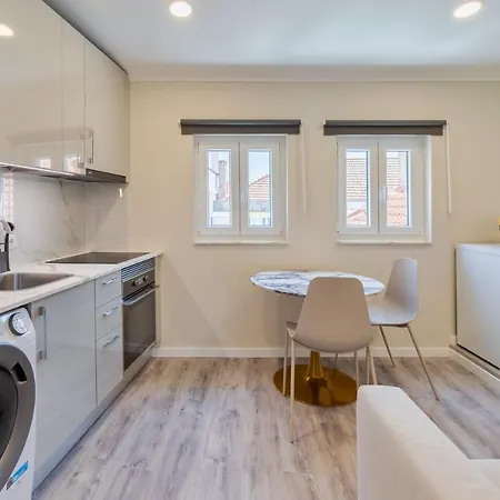 Bonneville Iii Apartment